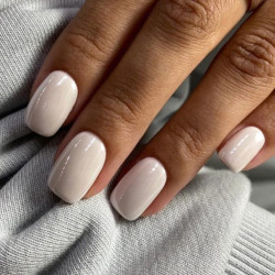 Gel lak Luxio® Ivory (c)